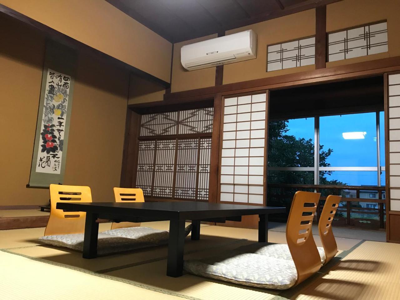 Katsuzakikan Tsubata Luaran gambar