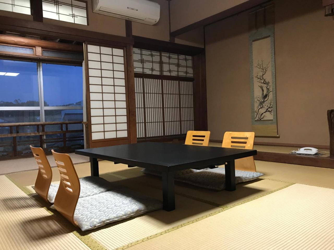 Katsuzakikan Tsubata Luaran gambar